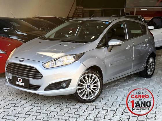 FORD FIESTA 1.6 TITANIUM HATCH 16V FLEX 4P POWERSHIFT FORD FIESTA 1.6 TITANIUM HATCH 16V FLEX 4P POWERSHIFT
